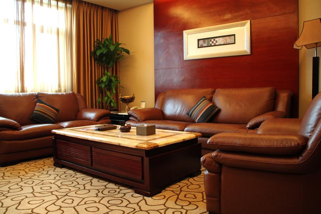 Dynasty International Hotel 쿤밍 객실 사진