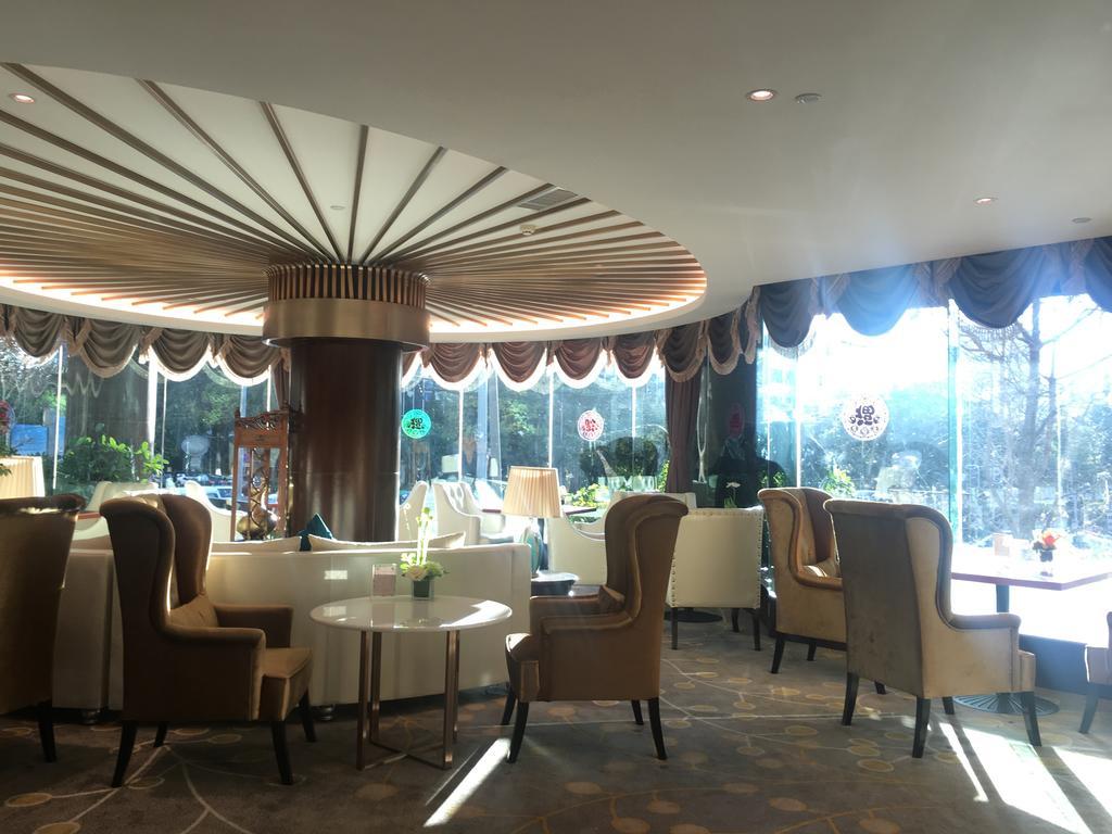 Dynasty International Hotel 쿤밍 외부 사진