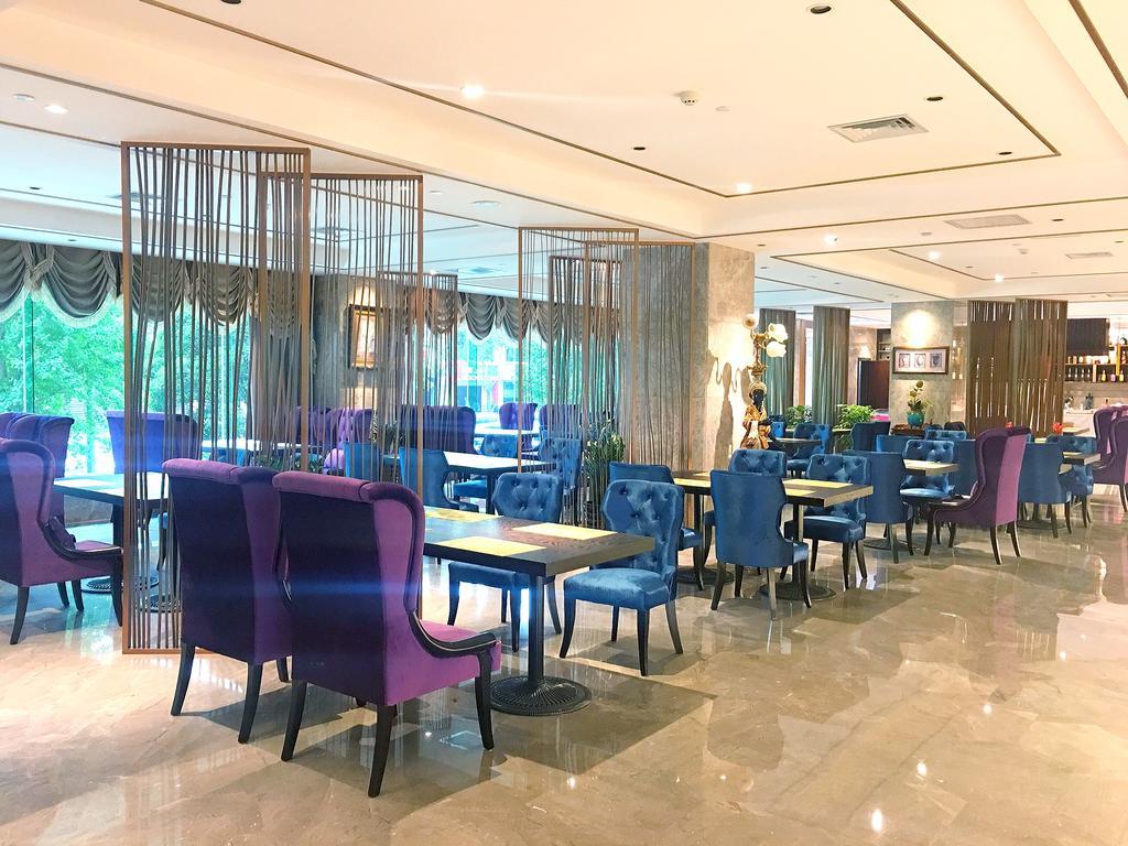 Dynasty International Hotel 쿤밍 외부 사진